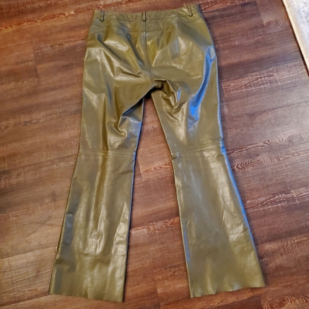 THEORY LEATHER FLARED LEG PANTS (brand Theory) - Picture 4 of 4